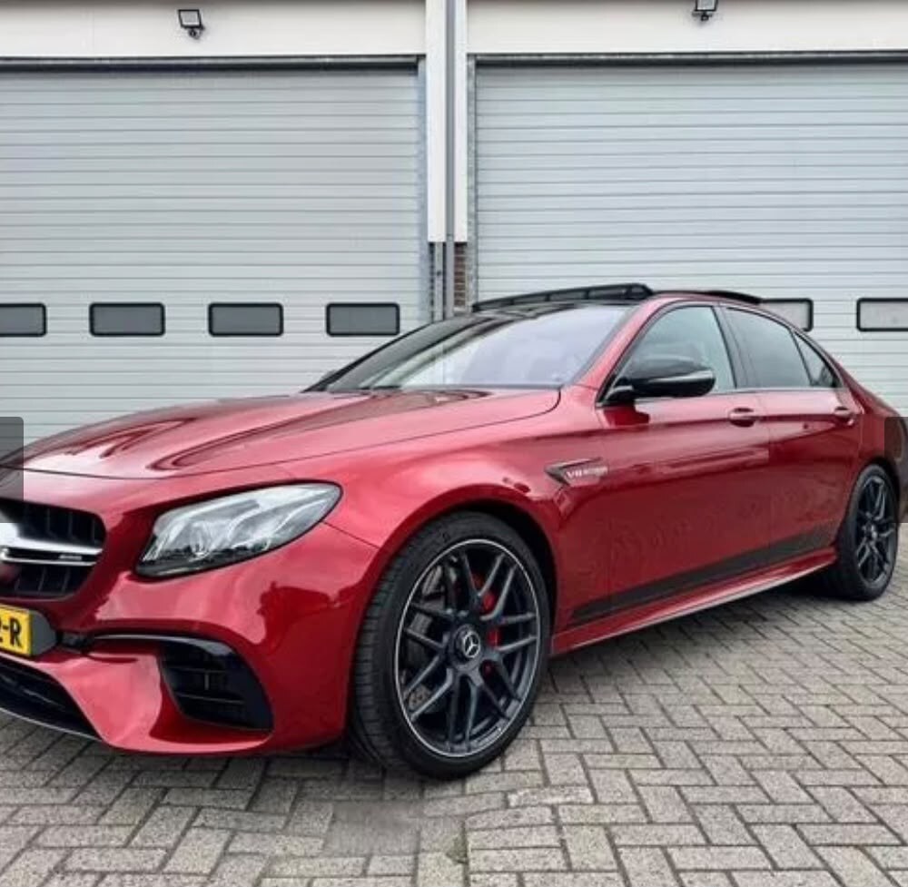Mercedes-Benz E 63 S AMG